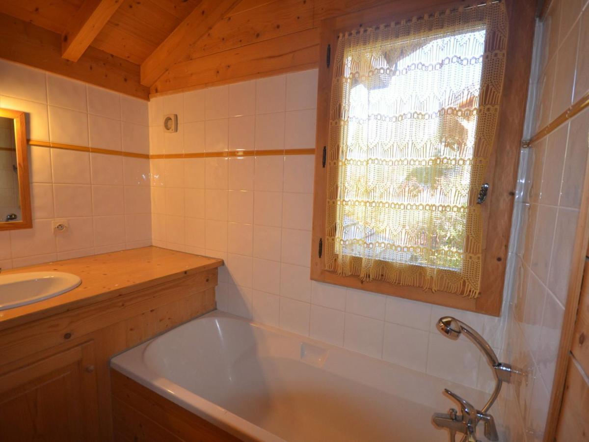 Chalet Cosy Aux Gets, Proche Du Lac Avec Sauna Et Parking Prive - Fr-1-623-58 Les Gets Exterior foto